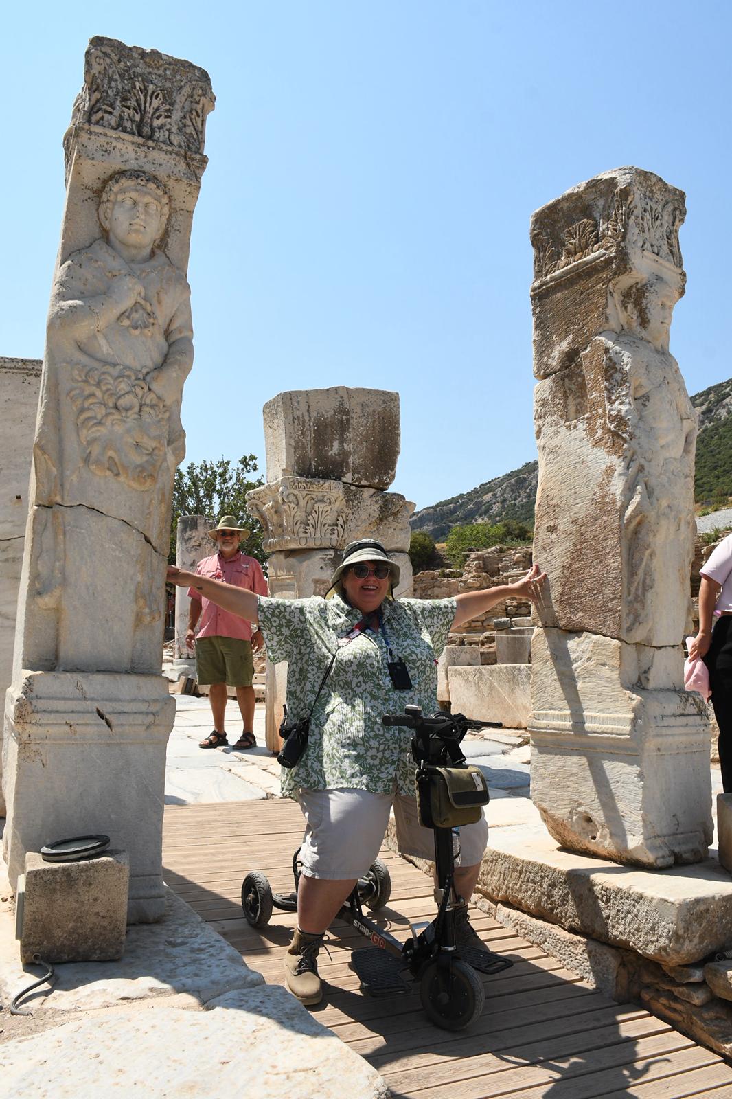 tour_guides_image